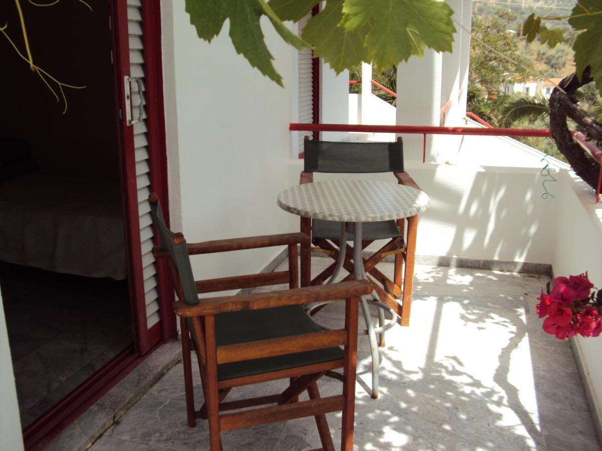 Irini Studios Plomari Exterior photo